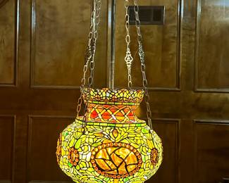Tiffany Style Chandelier 