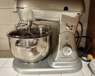 Wolfgang Puck Mixer (like new)