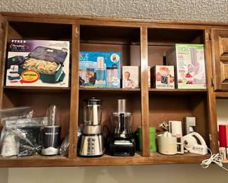 Kitchen small appliances