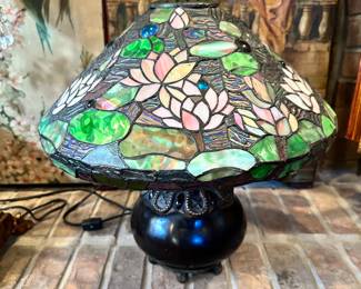 Tiffany Style Lamp