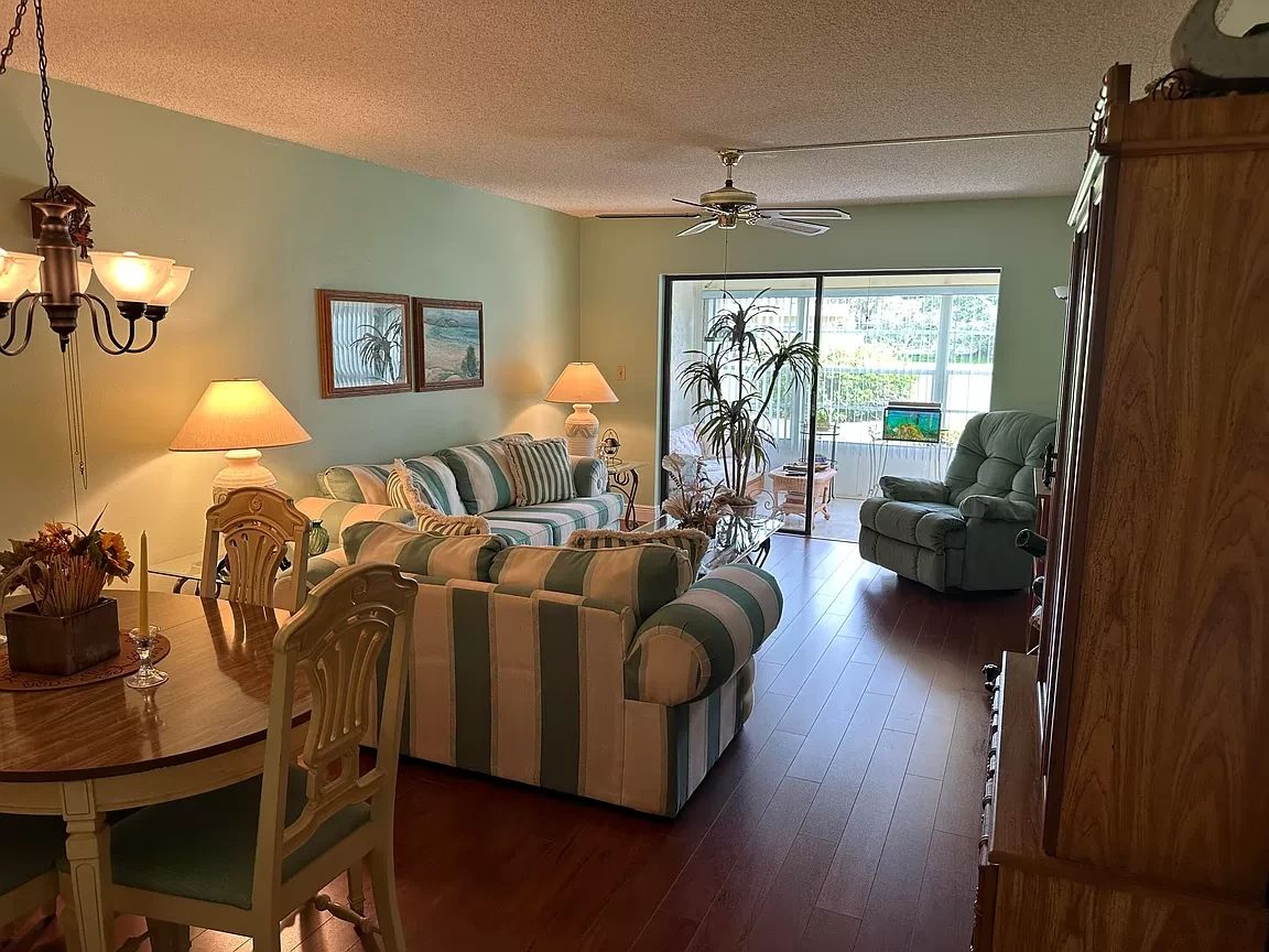 Salvaged by Sonya * Estate Sale * Rattan... starts on 1/12/2024