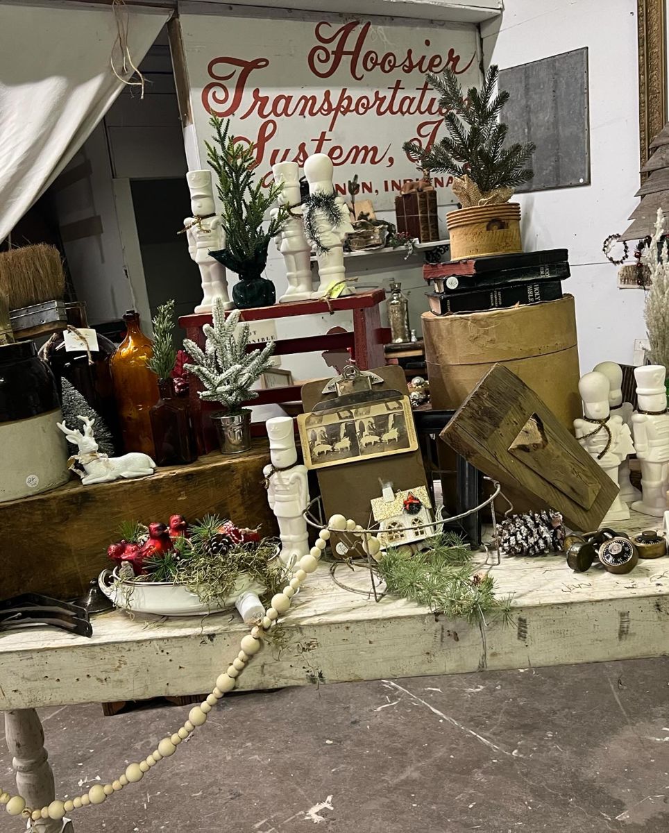 Huge 50 Everything vintage warehouse sale starts on 12/16/2023