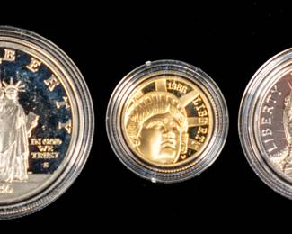 Lot 43: 1986 U.S. Gold & Silver Proof Set in Packaging