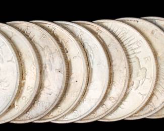 Lot 44: 1923 U.S. Silver Peace Dollars (10)