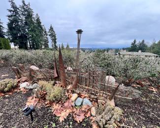 Seattle skyline metal sculpture