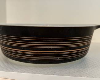 Pyrex Black Terra 1 Pint Casserole Bowl - 471