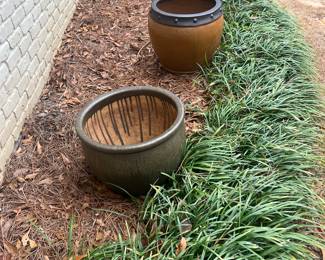 Garden pots