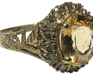 Beautiful 10K Gold Ring