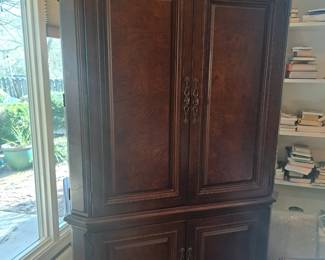 Mahogany Entertainment Cabinet/Armoire 