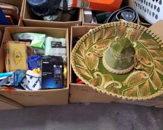 #2466 • Sombrero, Liner PCM Recorder, Coins,Towels, Ziplocks, Costume Jewelry, Exercises Mat