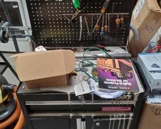 #3162 • Husky Tool Box Full of Tools