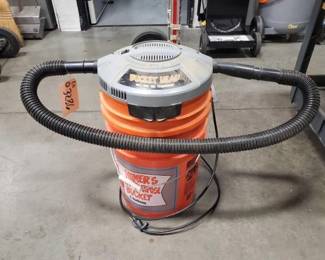 #3286 • Bucket Head Shop Vac
