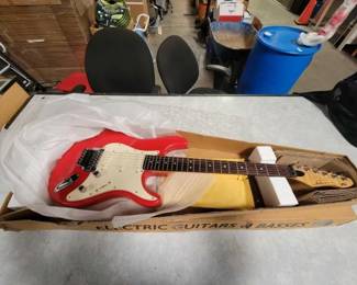 #1006 • Peavey Electric Guitar