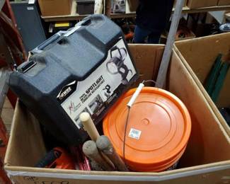 #5508 • Box of Tools