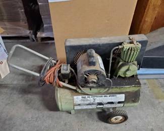 #3040 • Air Compressor