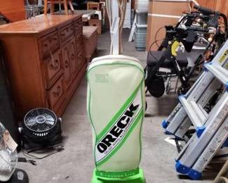 #3018 • Oreck Vacuum