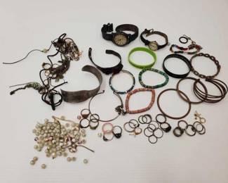#140 • Costume Jewelry