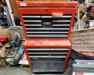 #3250 • Crafstman Tool Box Full of Tools