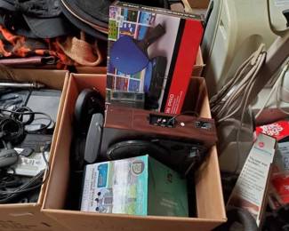 #5532 • Box of Electronics
