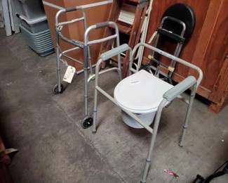 #3010 • Foldable Walker Portable Toilet
