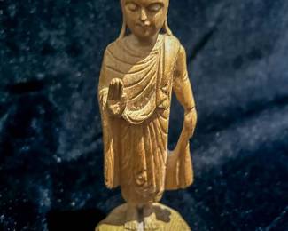 PHILIPPE’S 
MORE INFORMATION AVAILABLE ON ALL LOTS
https://us.bidspirit.com/ui/catalog/auction/longlakeart/40076/1?lang=en

In person bidders must have valid identification and only cash or credit cards are accepted the day of the sale, December 22nd 6pm, 20% Buyers Premium, AU #5432 
