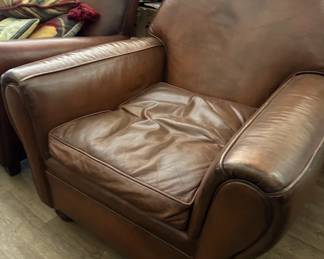 Ernesto Club Chair