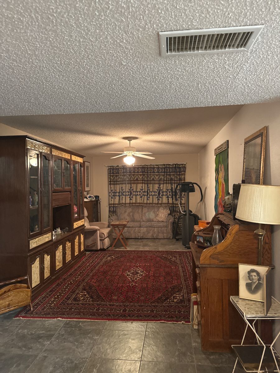 Estate sale 6020 Regulus in El Paso, TX starts on 12/16/2023
