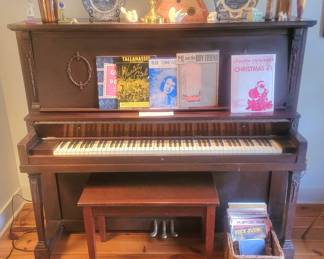 1905 Star Piano and Bench Seat  .  Sheet Music 