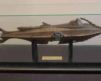 Disney 20,000 Leauges Under The Sea Nautilus 50th Anniversary Replica Figurine In Glass Display Case