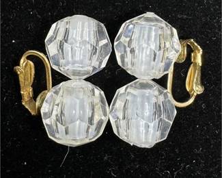 Lot 016-B 0 Bid(s)
Richelieu Signed Vintage Plastic Crystal Clip On Earrings