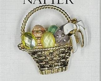 Lot 007 1 Bid(s)
Vintage Signed Napier Easter Basket Brooch Pin with Box