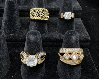 Lot 034-H 1 Bid(s)
Sterling Silver Gold Plated Cubic Zirconia Rings Set of 4