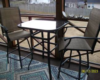 Patio Pub Set