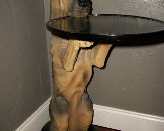 He get's around, neat table