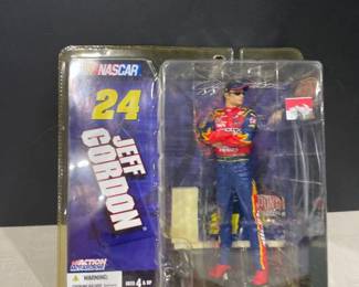 Jeff Gordon figurine new in box