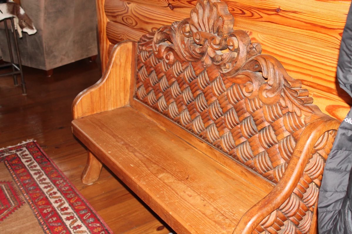 Unique Cabin Treasures in Elberton, GA starts on 1/26/2024