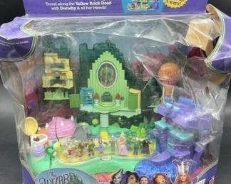 2001 Polly Pocket Mattel Wizard of Oz Playset