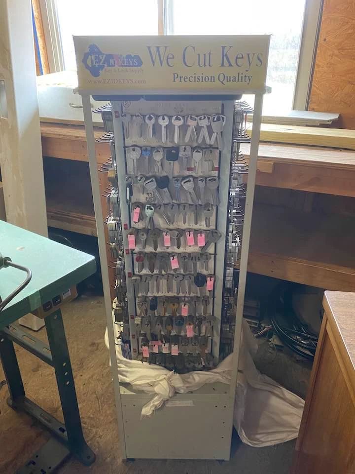 Labadie Industrial & Office Furniture Online... starts on 12/18/2023