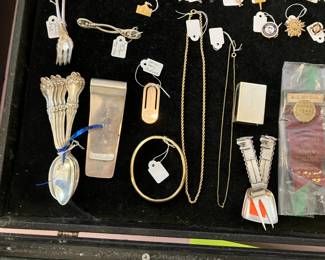 Tiffany, James Avery and Georg Jensen.