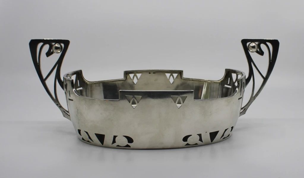 WINTER ESTATES AUCTION in Eliot, ME starts on 12/20/2023