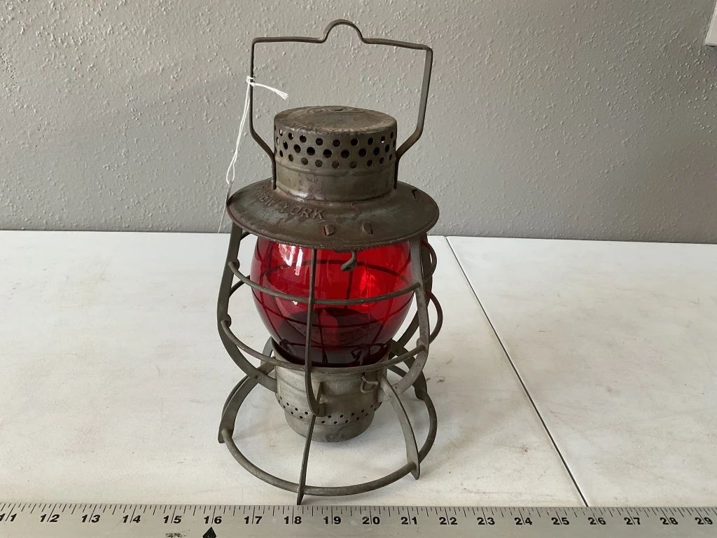 Dietz city of New York lantern