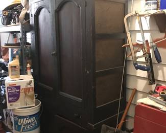 Cabinet in off-site storage, please contact us to schedule a viewing.