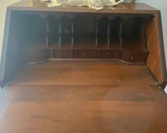 Estate Sales By Olga in Mountainside NJ 2024