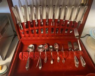 Estate Sales By Olga in Mountainside NJ 2024