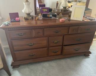 Estate Sales By Olga in Mountainside NJ 2024