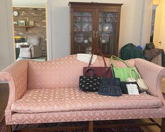 Estate Sales By Olga in Mountainside NJ 2024