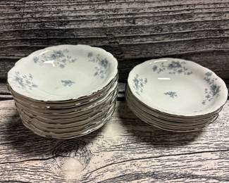 Johann Haviland bowls