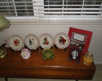 A little bit of this and a little bit of that, all adds up to treasures all over the place