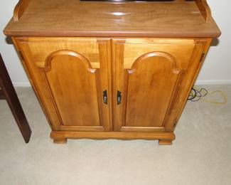 Very nice cabinet...........but is it??