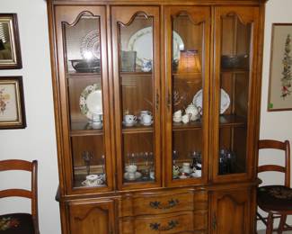 Hello vintage, and welcome to your project piece for 2024.